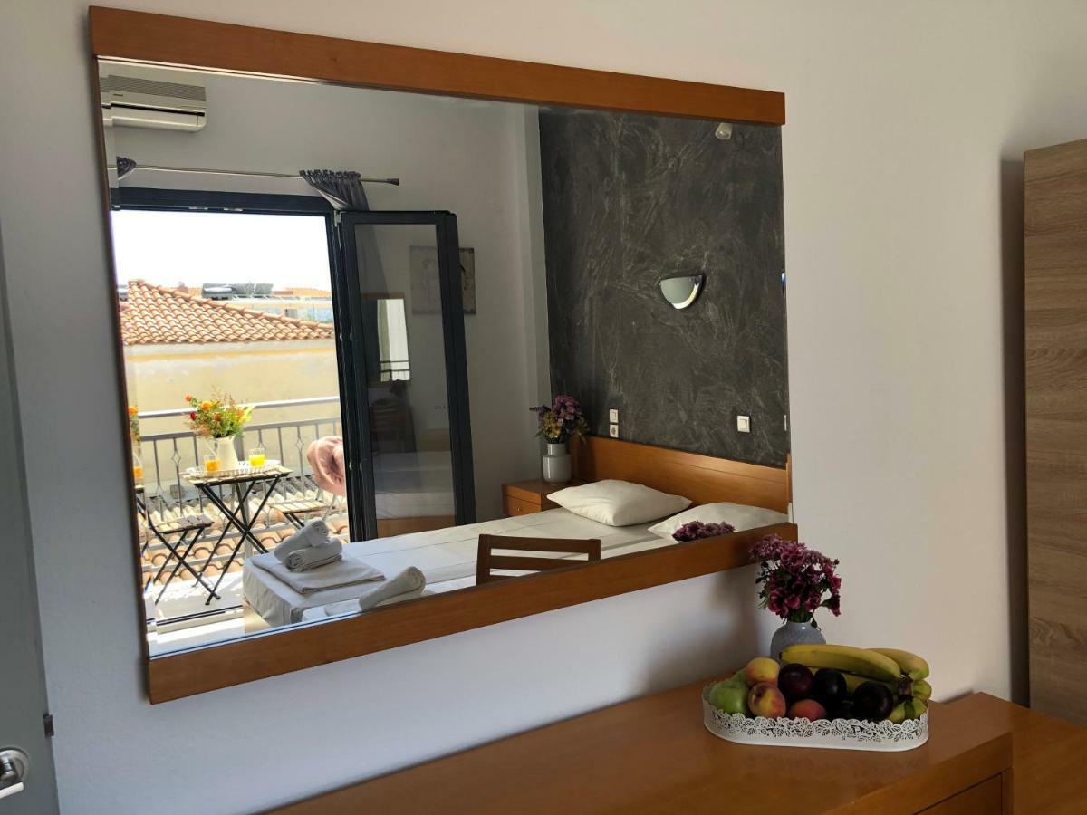 Central Guest House Skiathos Εξωτερικό φωτογραφία