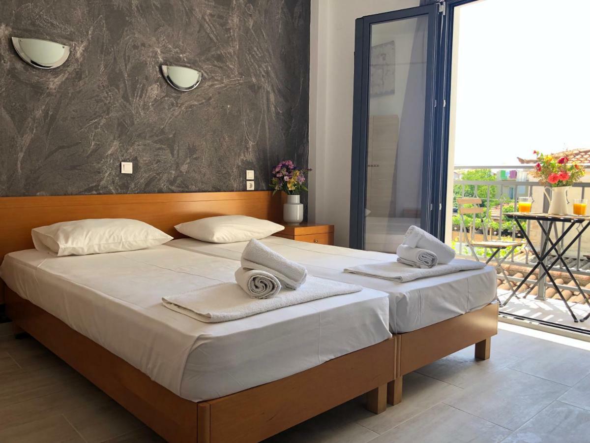 Central Guest House Skiathos Εξωτερικό φωτογραφία