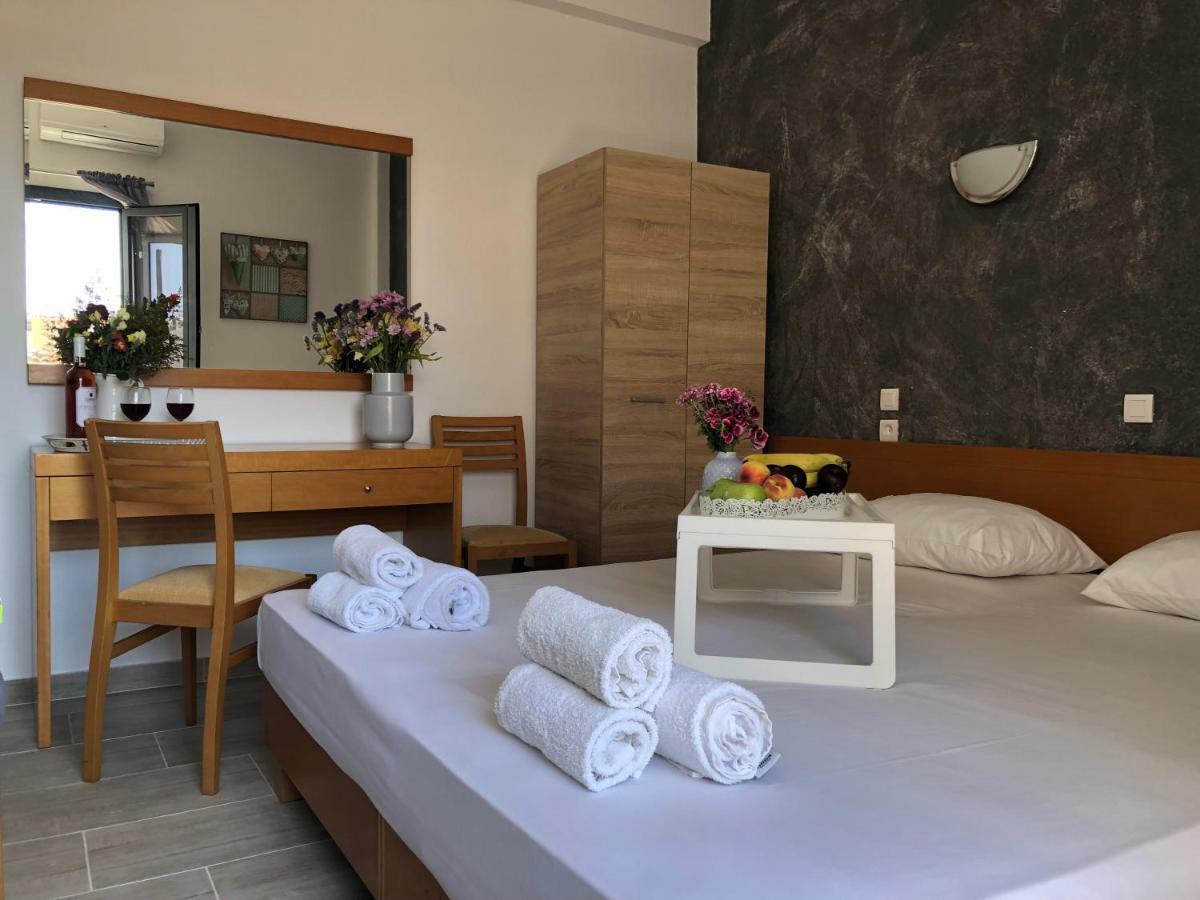 Central Guest House Skiathos Εξωτερικό φωτογραφία