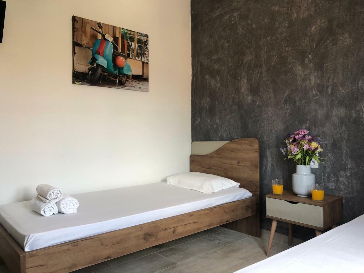 Central Guest House Skiathos Εξωτερικό φωτογραφία