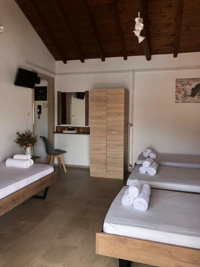 Central Guest House Skiathos Εξωτερικό φωτογραφία